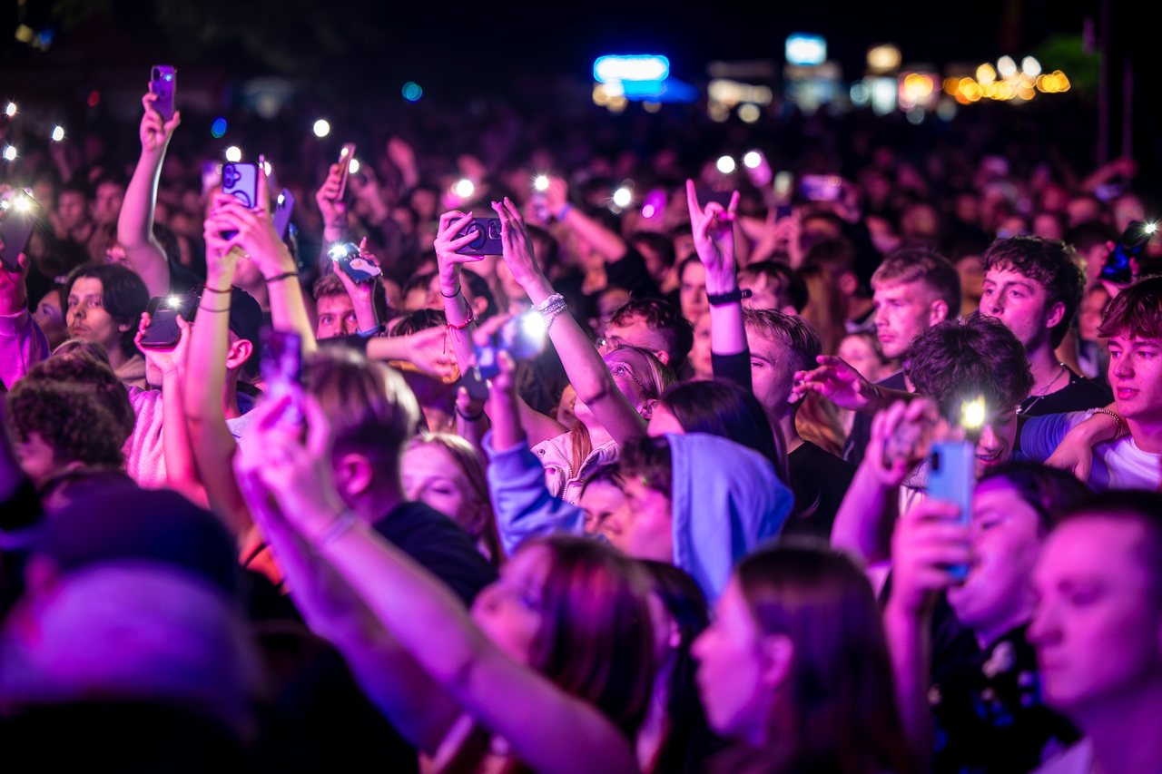 Cieplice rozbłysły kolorami – start Festiwalu Światła