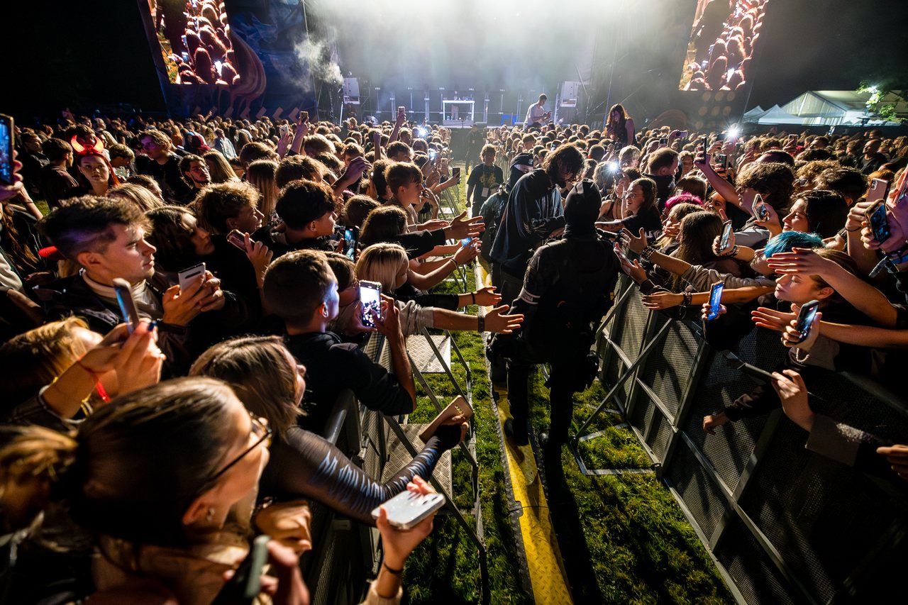 Cieplice rozbłysły kolorami – start Festiwalu Światła