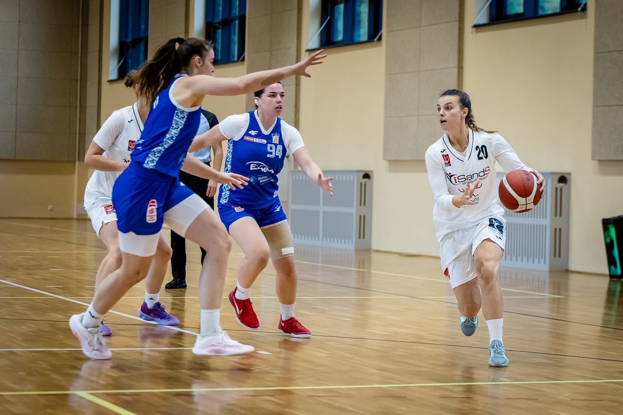 Zapachniało zawodowym basketem w Jeleniej Górze
