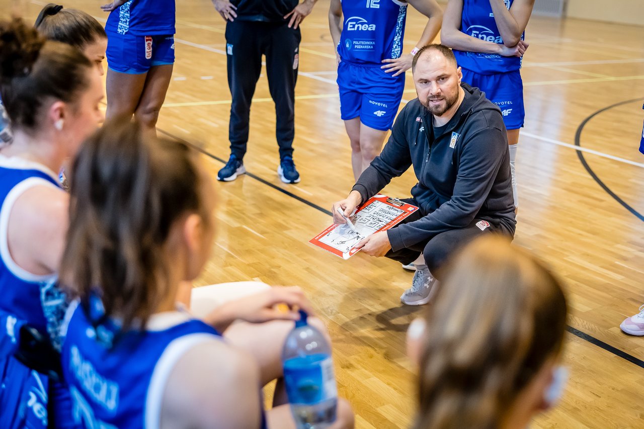 Zapachniało zawodowym basketem w Jeleniej Górze