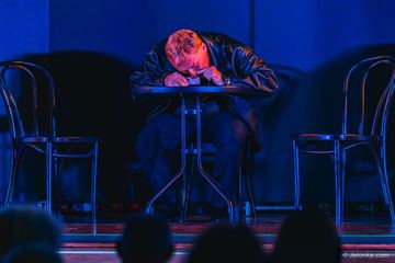 „Wszystko o mężczyznach” – najtańszy striptease w Jeleniej Górze i majstersztyk na scenie