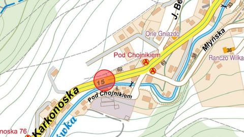 Przebudowa muru na Karkonoskiej
