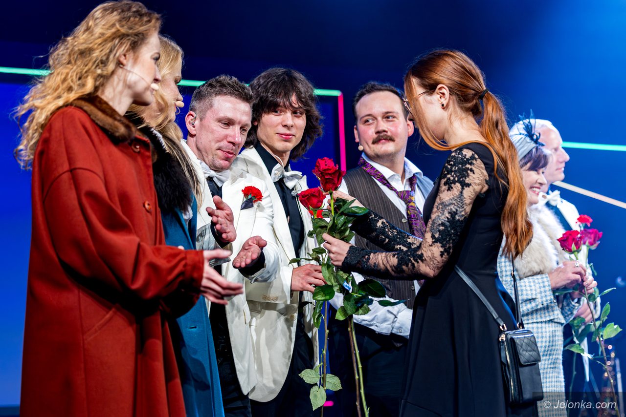 Siła muzyki, przyjaźni i piękna w obliczu historii PRL–u