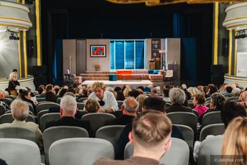 Francuska tragikomedia współczesna na finał spotkań teatralnych