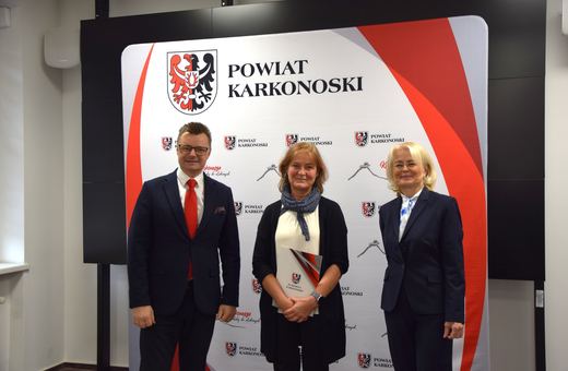 Starosta nagrodził pracowników oświaty