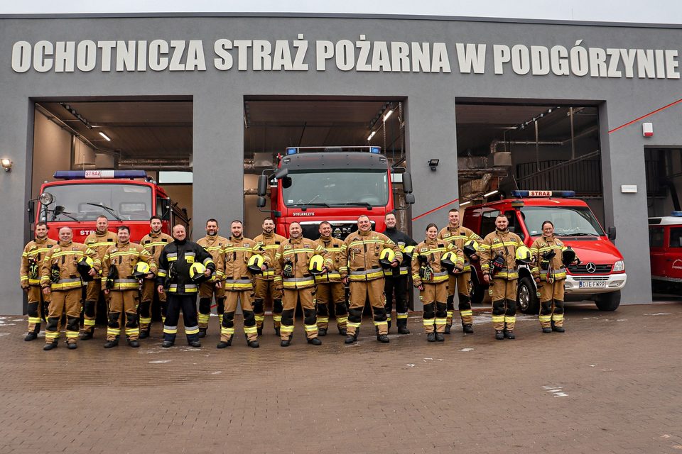 Strażacy z Podgórzyna dostali 150 tys. zł na nowy samochód pożarniczy