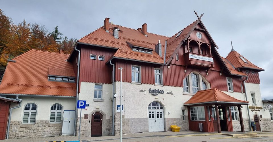 Dworzec w Szklarskiej Porębie najładniejszy na świecie