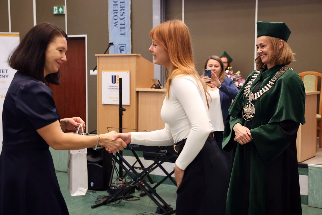 Filia Uniwersytetu Ekonomicznego zainaugurowała nowy rok