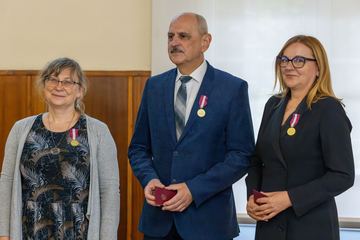 Medale dla nauczycieli