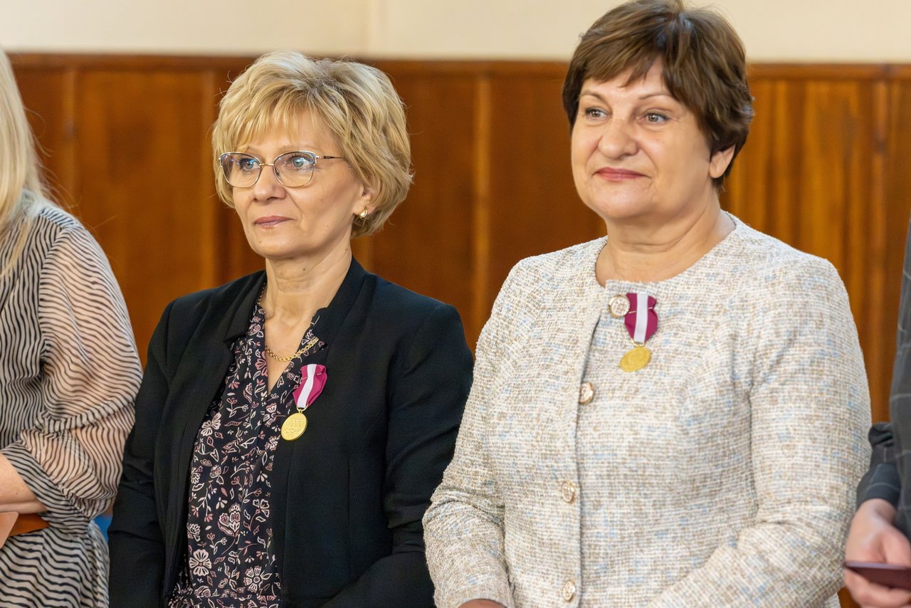 Medale dla nauczycieli