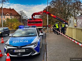 Trzeźwa 18–latka spadła z wiaduktu!