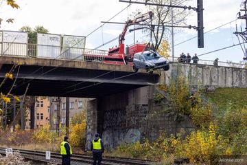Trzeźwa 18–latka spadła z wiaduktu!