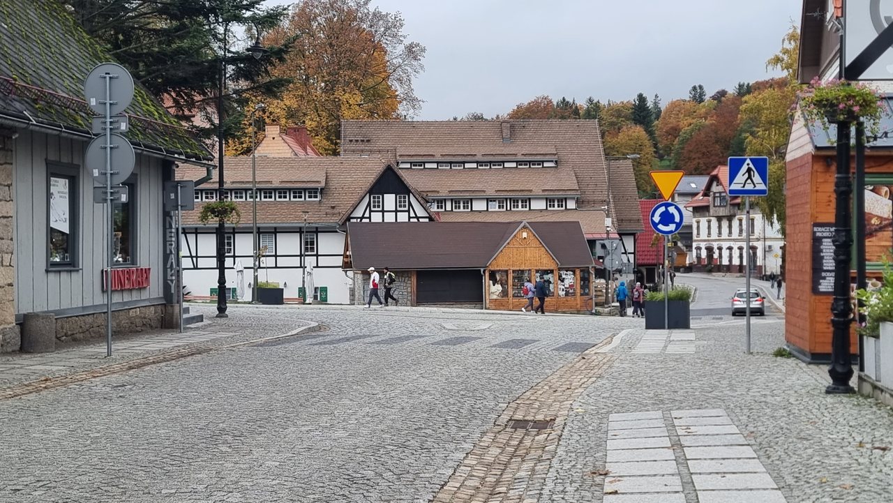 Ulica 1 Maja zachwyca zmianami
