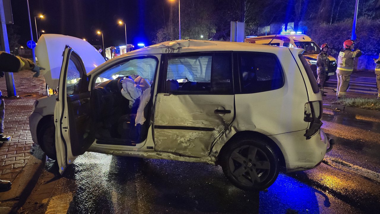 23–latka zderzyła się z wielką ciężarówką