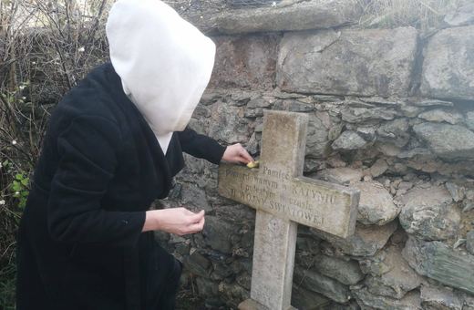 Symboliczny Krzyż odnaleziony w Kaczorowie