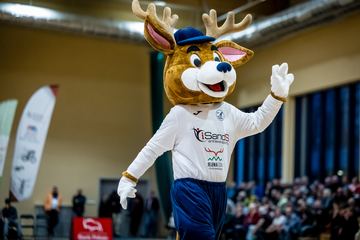 Kraków zdobywa Jelenią Górę