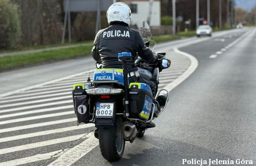 Praca w policji – ponad 5 tys. zł dla początkujących