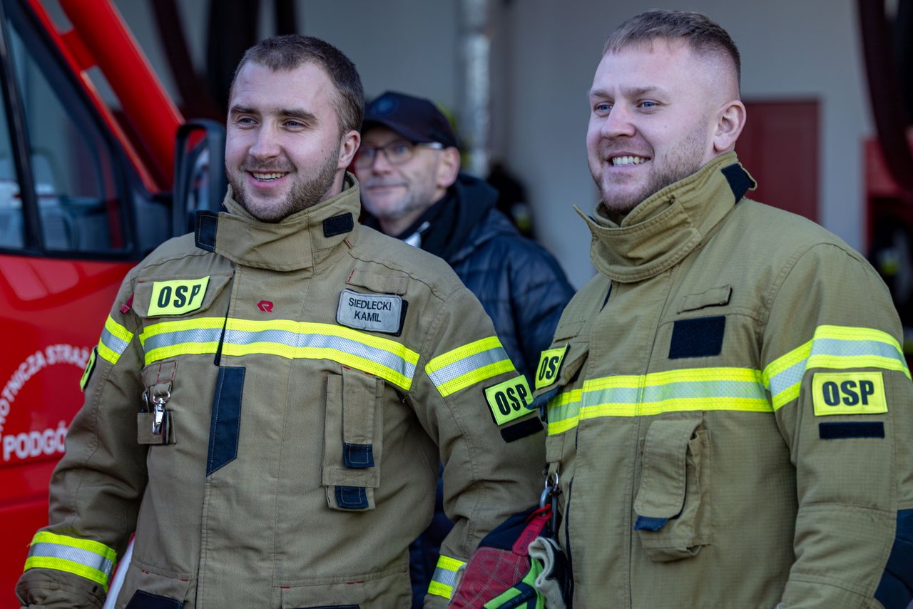 OSP Podgórzyn wita nowy wóz