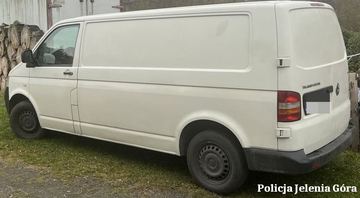 Zatrzymanie 30–latka podejrzewanego o próbę zmuszenia nieletniej do określonego zachowania