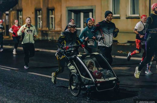 Pobiegli w rytm wolności