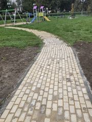 Nowe drogi, place zabaw i parkingi