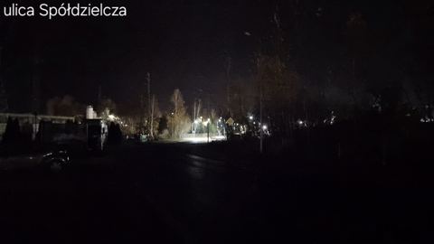 Nie ma lamp na przejściach dla pieszych