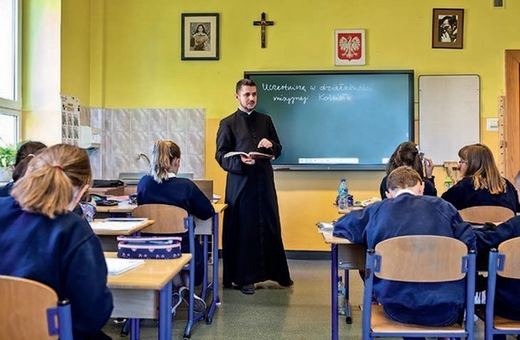 Spór o katechezę w szkołach