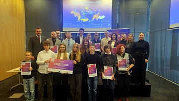 "Elektronik" znów w czołówce kraju