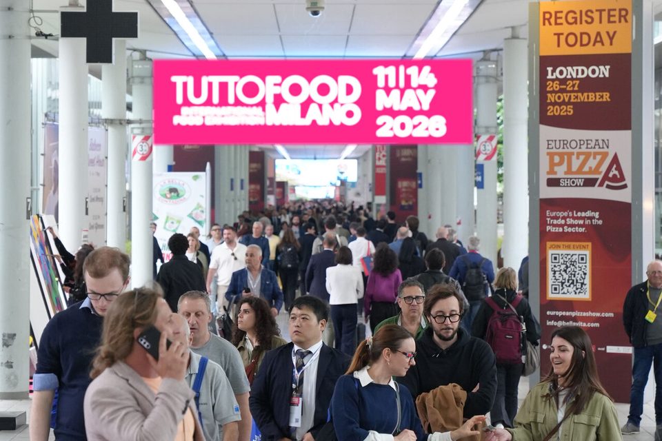 Tuttofood 2026 przygotowuje się na przyjęcie ponad 100 000 odwiedzających na tętniącej życiem scenie Mediolanu, przy rekordowo wysokim udziale firm zagranicznych