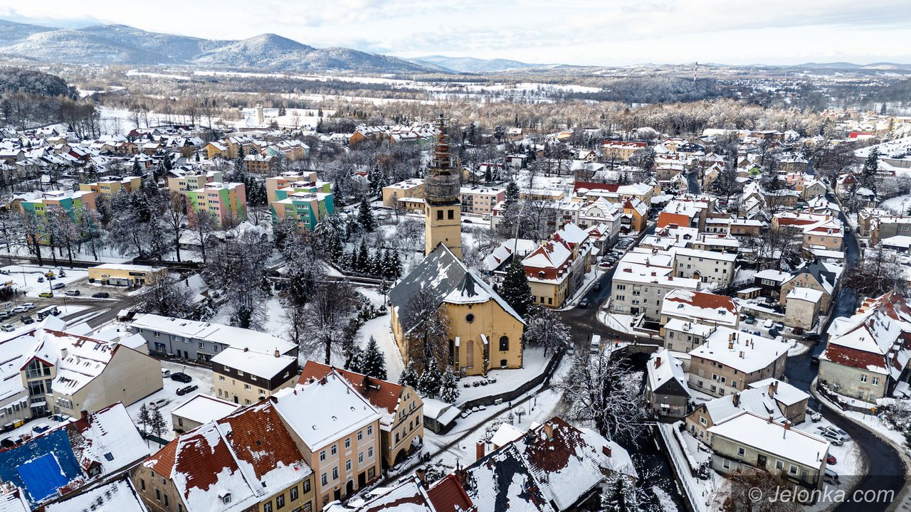 Koń wrócił na wieżę w Kowarach