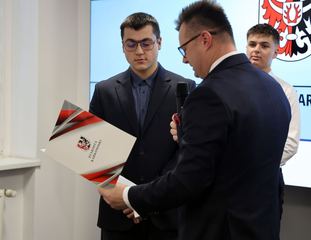 Powiat nagradza najlepszych uczniów