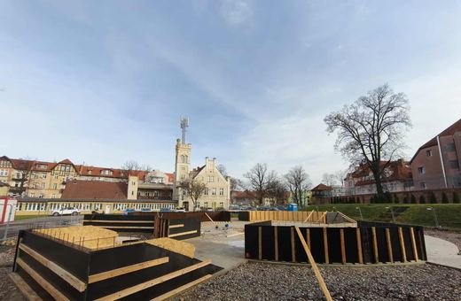 Nowy plac do zabawy i relaksu