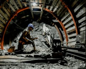 Cienie uranu – tracili zdrowie dla chleba