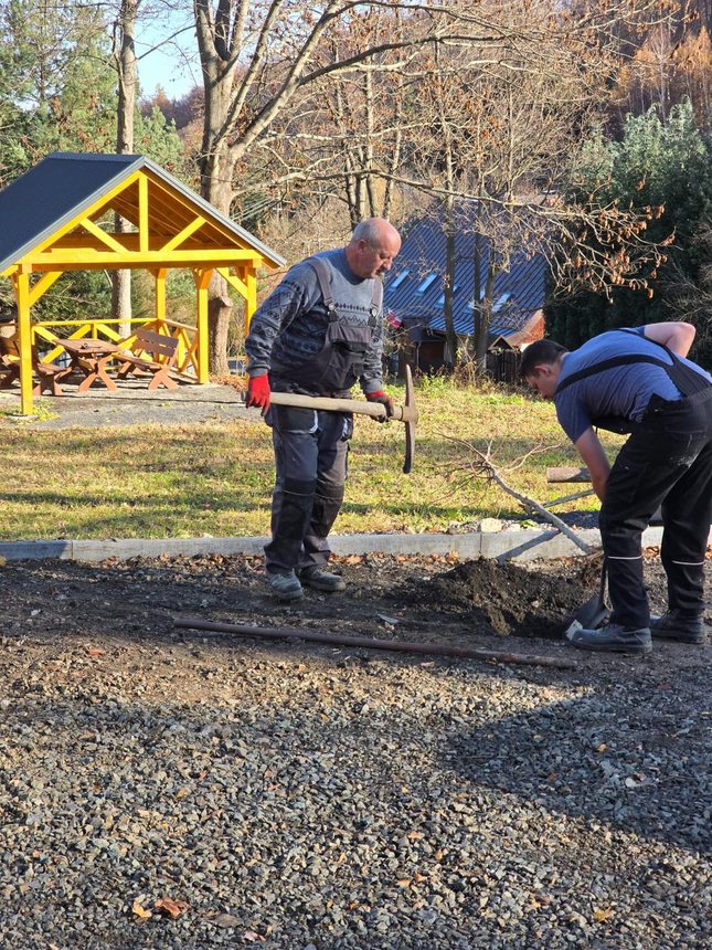 Nowy skwer dla mieszkańców i turystów już gotowy