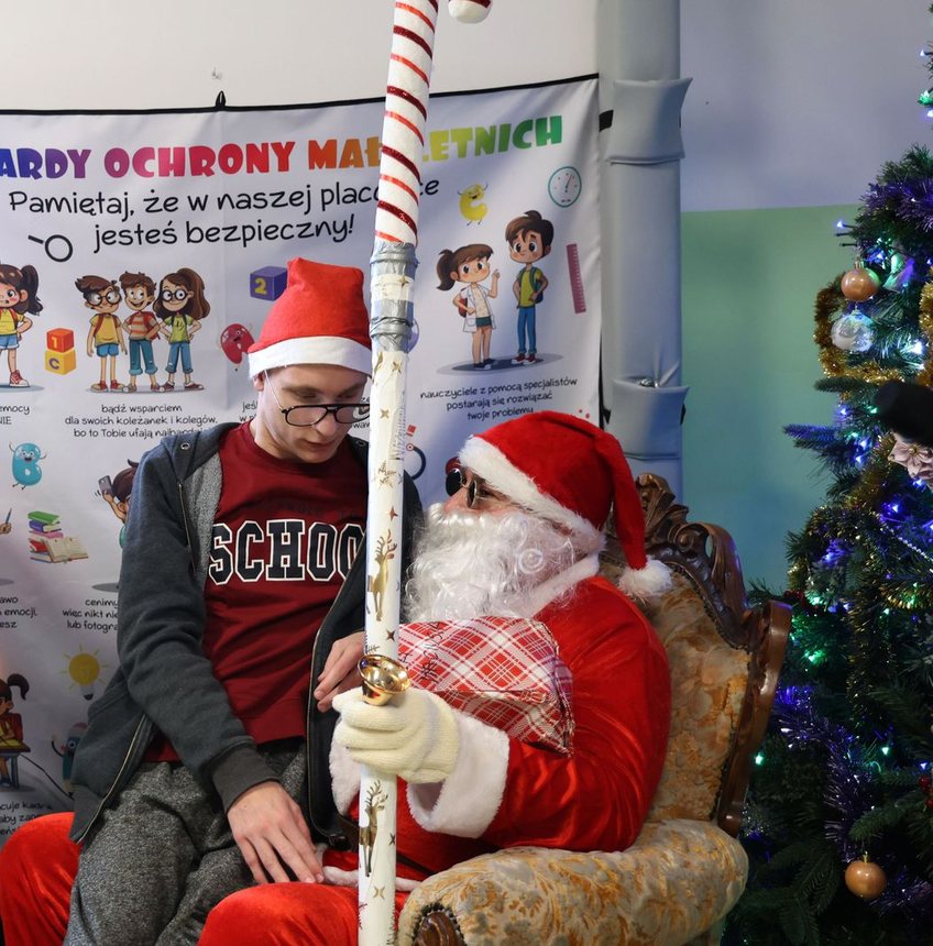Mikołajkowa akcja kibiców dla niepełnosprawnych dzieci