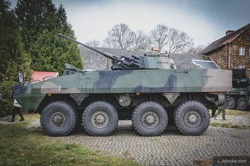 Zamiłowanie do militariów przekazał mi ojciec