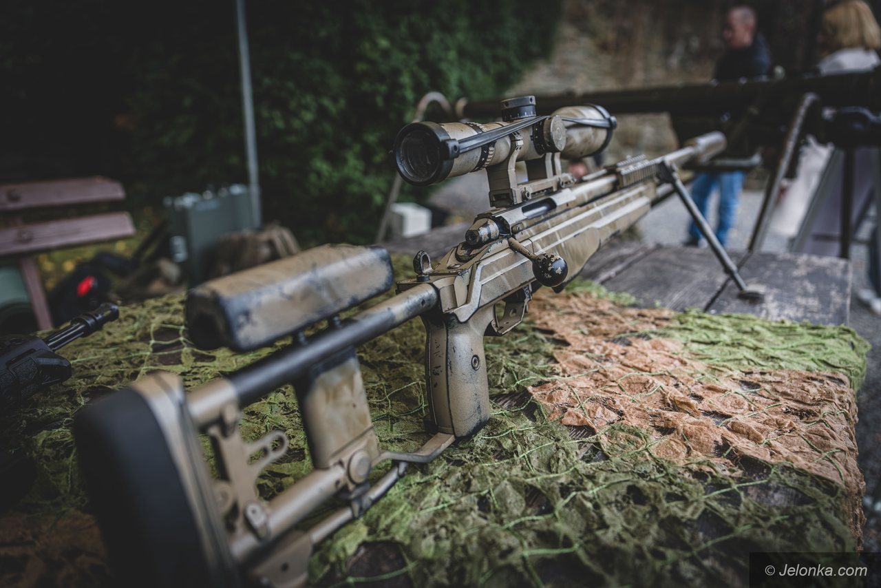 Zamiłowanie do militariów przekazał mi ojciec