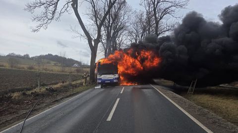 Spalił się autobus