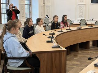 Młodzi laureaci konkursu antyalkoholowego
