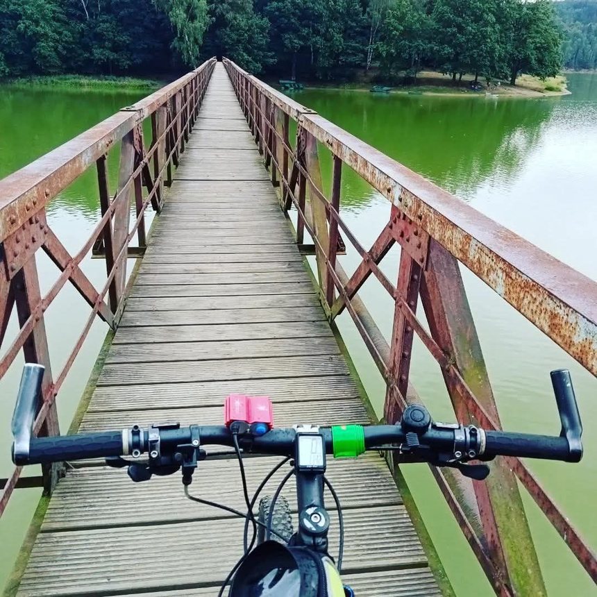 Jezioro Złotnickie – spokojna perła Pogórza Izerskiego