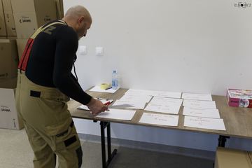 „Paczka dla Seniora 2025": strażacy przekazali pomoc potrzebującym