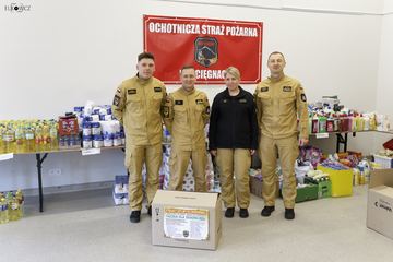 „Paczka dla Seniora 2025": strażacy przekazali pomoc potrzebującym