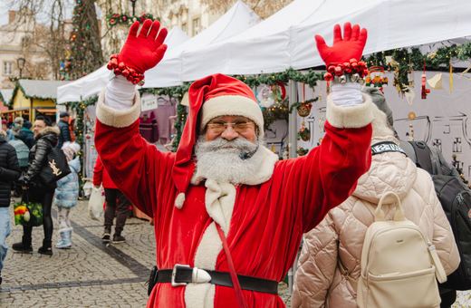 Świąteczne tłumy na Placu Ratuszowym