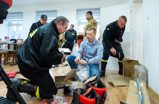 Strażacy z Podgórzyna z nowym wyposażeniem