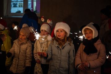 Świąteczny jarmark i jasełka w Sosnówce