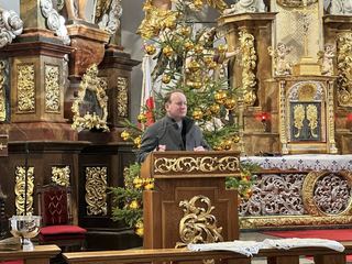 W Cieplicach łamali się opłatkiem
