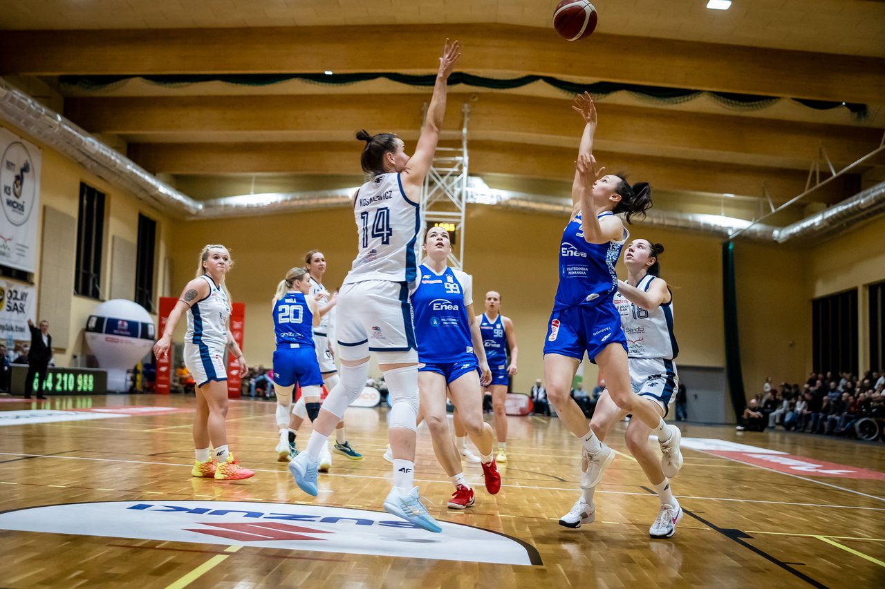 Świetne Jastina i Kinga, ale na Poznań to za mało