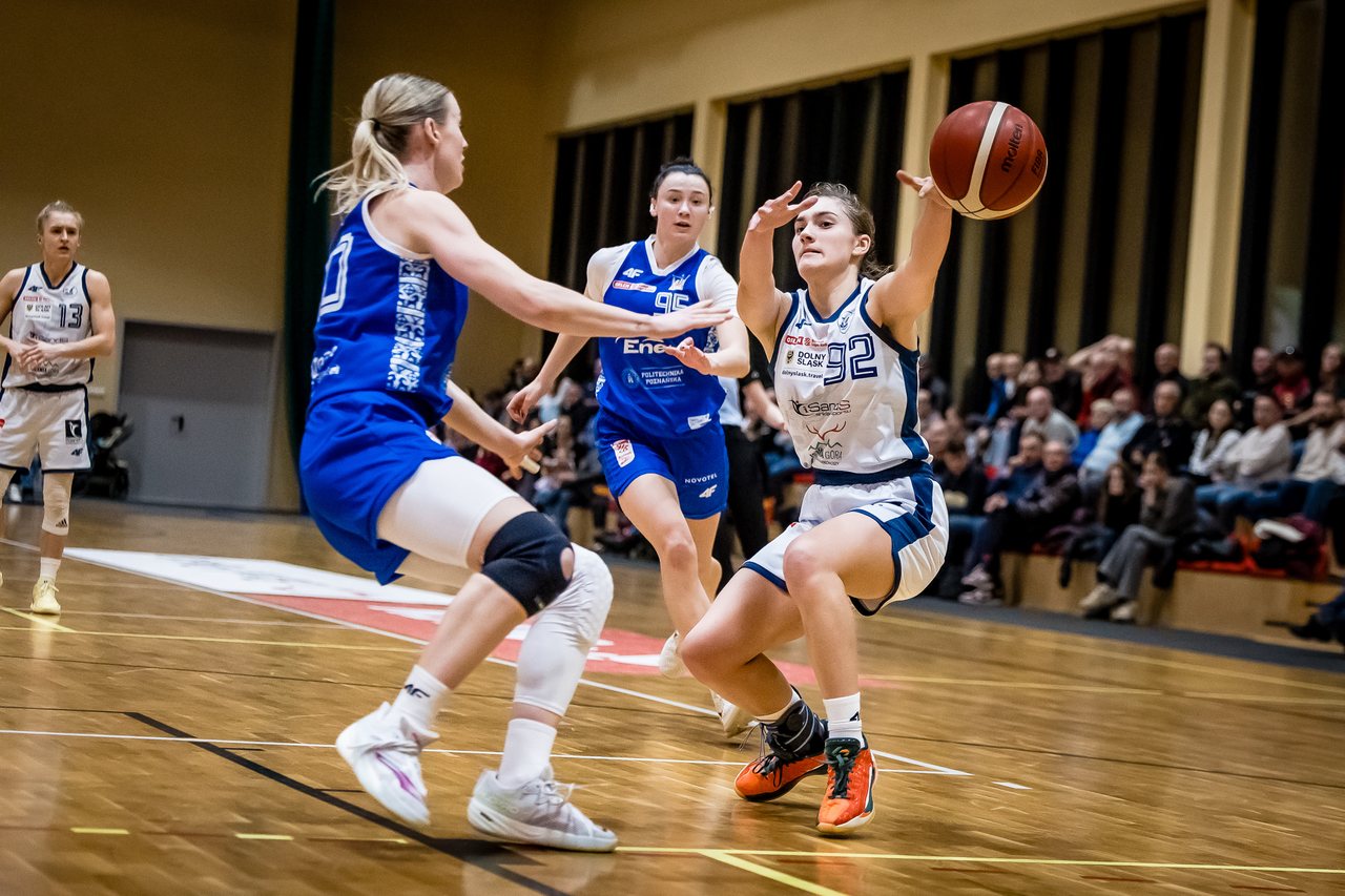 Świetne Jastina i Kinga, ale na Poznań to za mało