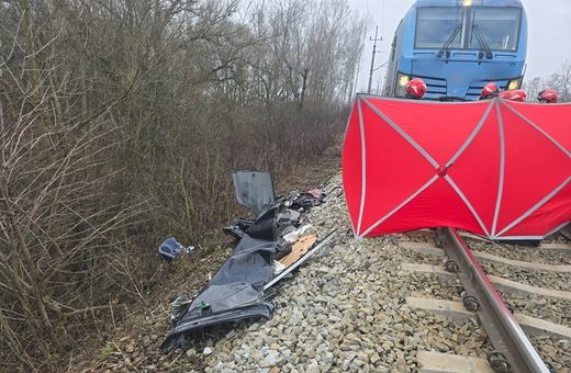 Otwarte rogatki kolejowe przyczyną śmierci młodego małżeństwa?