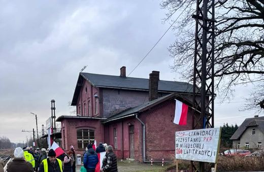 Koniec stacji PKP w Mikułowej
